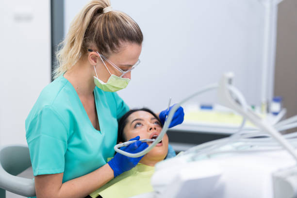 Best Pediatric Emergency Dentist in Lake Mack Forest Hills, FL
